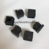 Nút nhựa bịt đầu ống thép 30x30