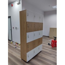 Tủ locker gỗ 15 ngăn cánh mở LK15