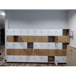 Tủ locker gỗ 45 ngăn cánh mở LK16